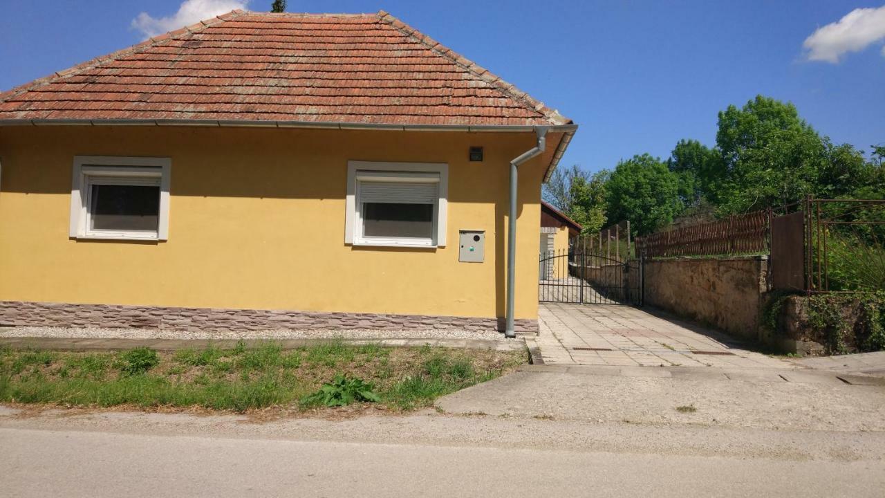 Holiday Home Mia Belá エクステリア 写真