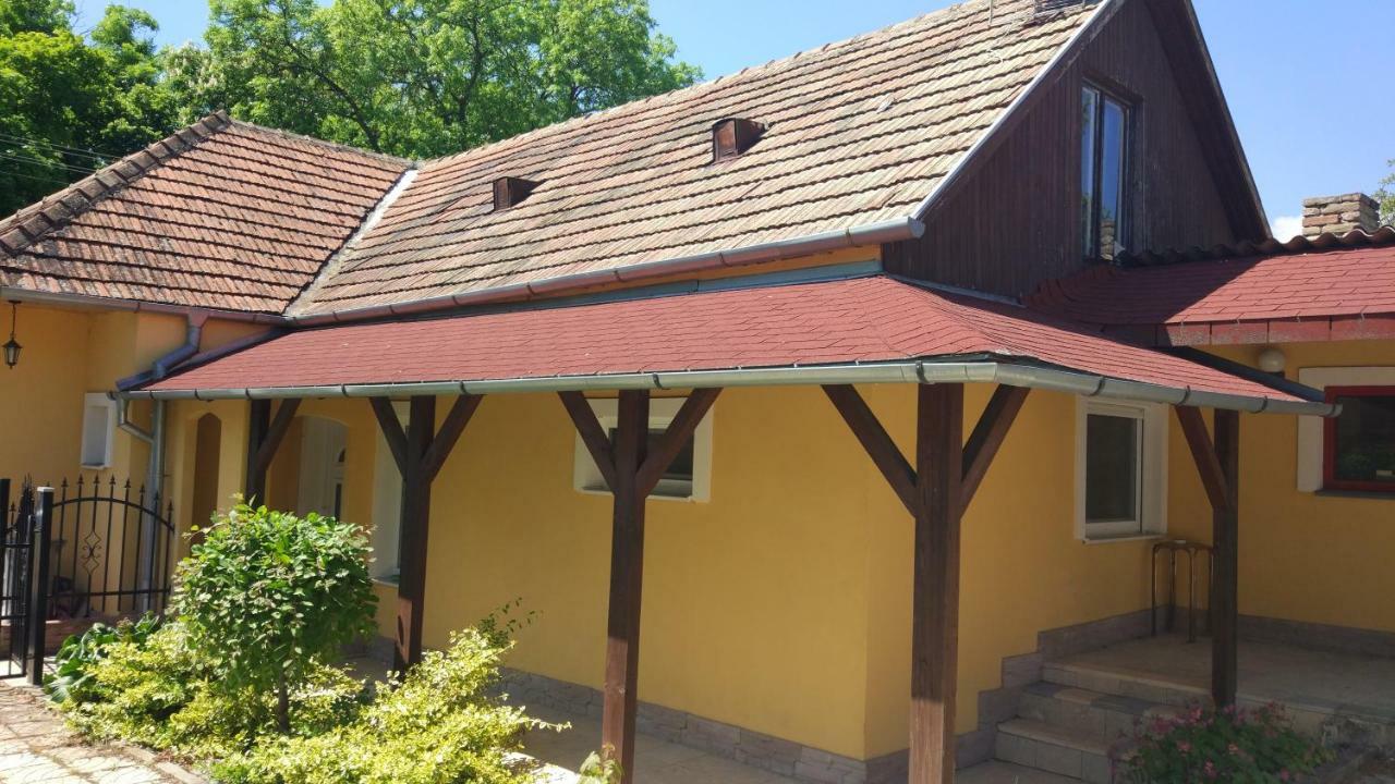 Holiday Home Mia Belá エクステリア 写真